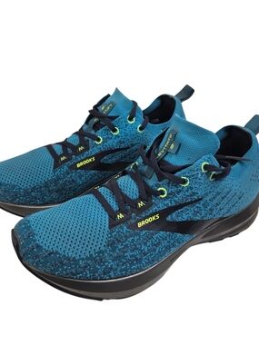 Brooks Levitate 3 Running Shoes Men's  with Neon Accents. Size 10.5